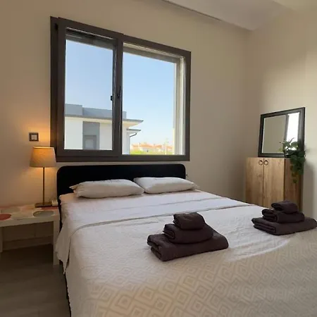 5 Km To Alacati, Luxury With Garden And Pool * Çeşme